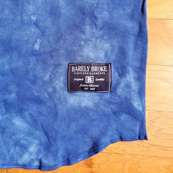 Barely Broke LA Tank Top - Picture 3 of 3